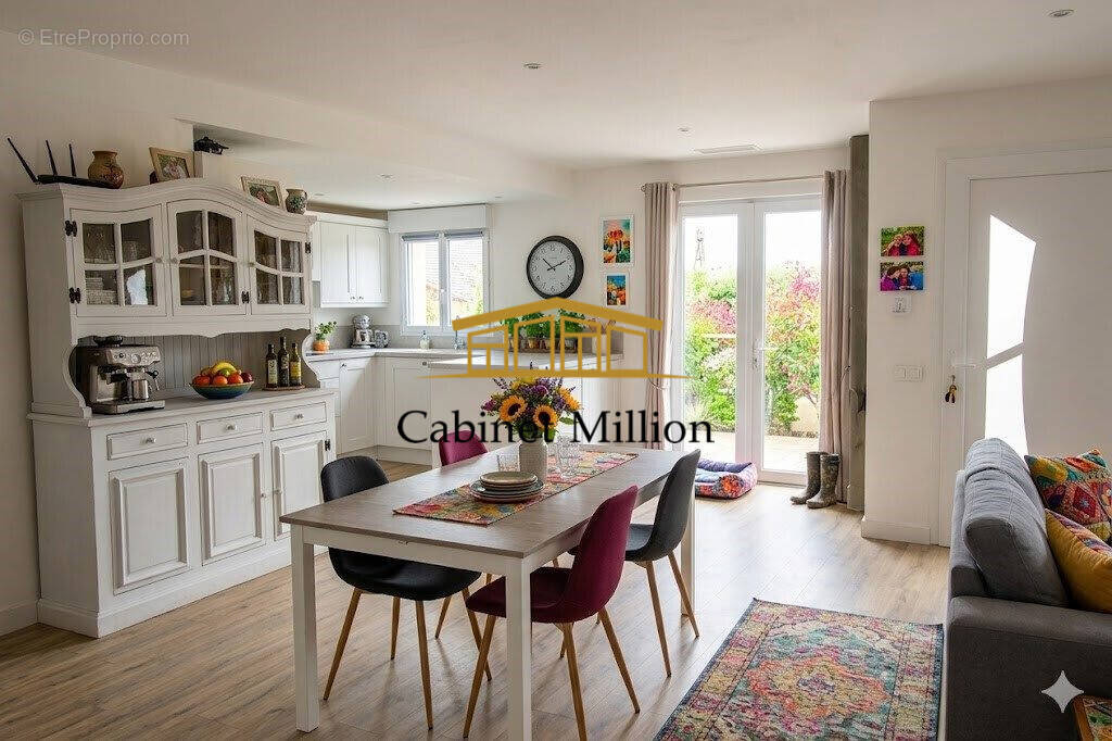 Maison à FRONTIGNAN