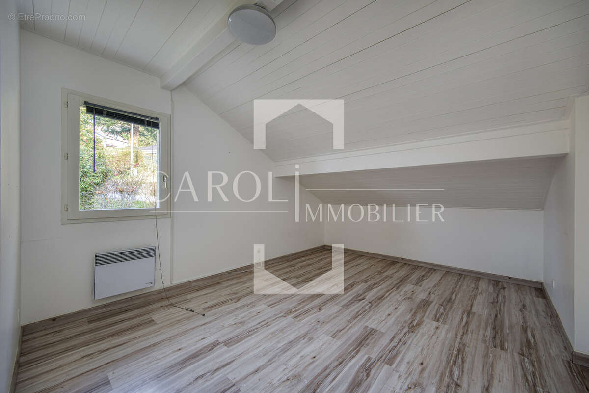 Maison à VEYRIER-DU-LAC