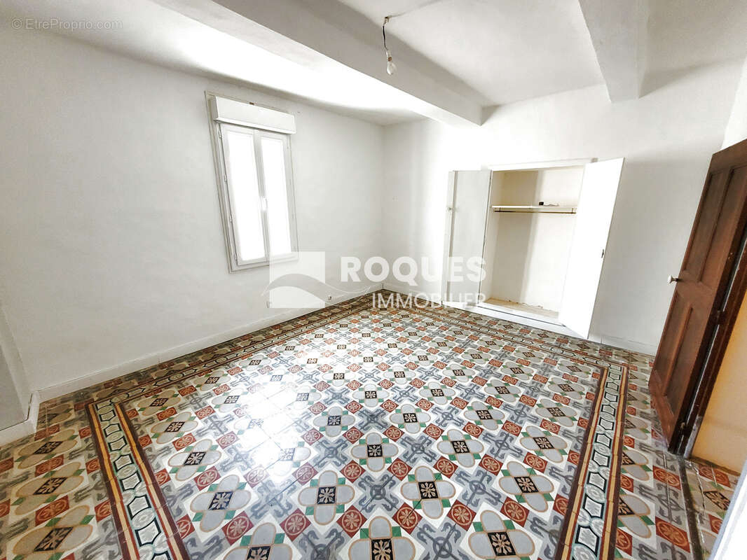 Appartement à LE BOUSQUET-D'ORB