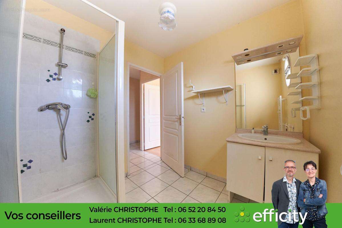 Appartement à LES PONTS-DE-CE