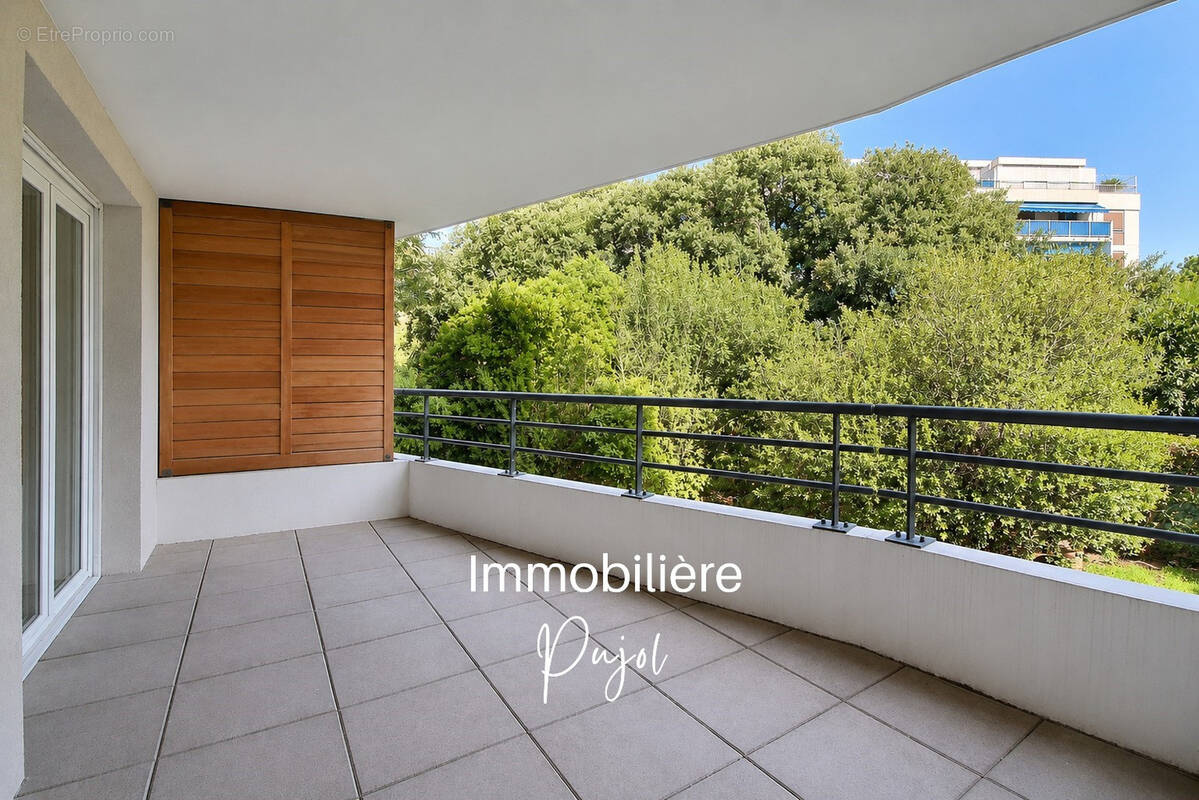 Appartement à MARSEILLE-9E