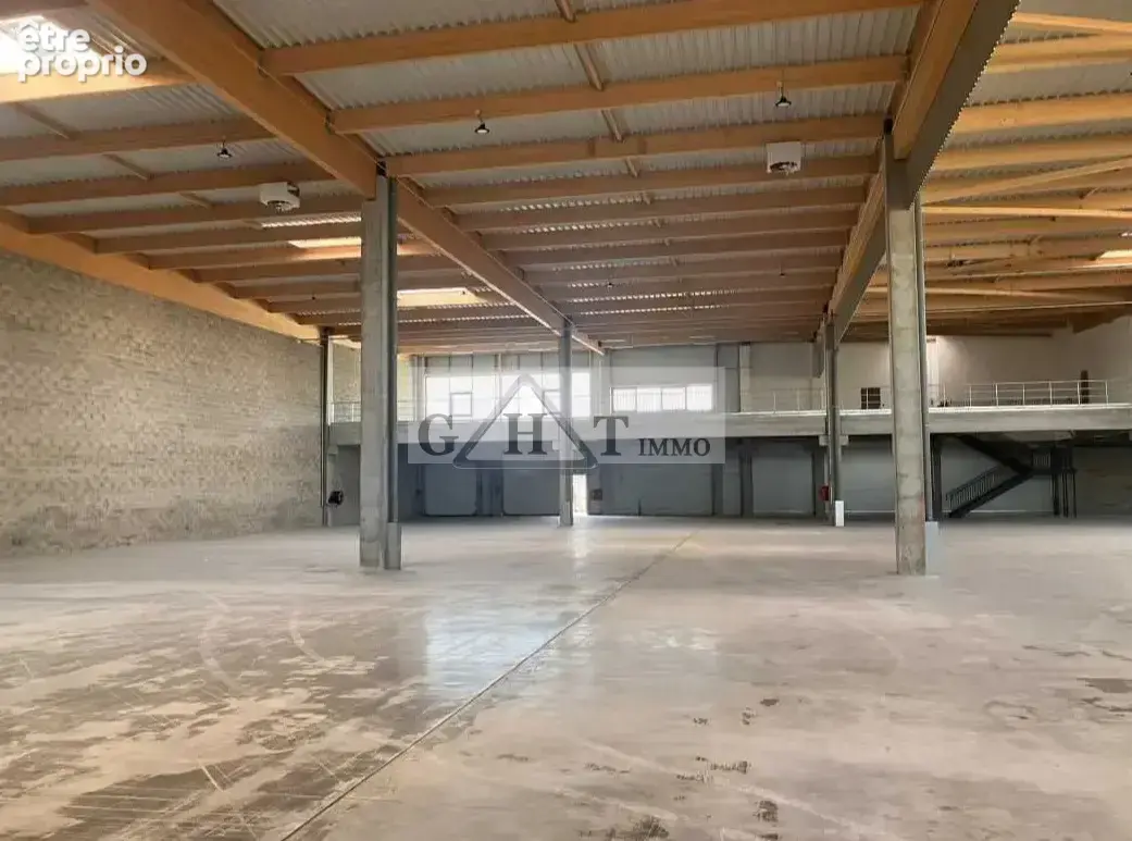 A vendre 3537 m² entrepot et bureaux a tremblay en france - photo 6