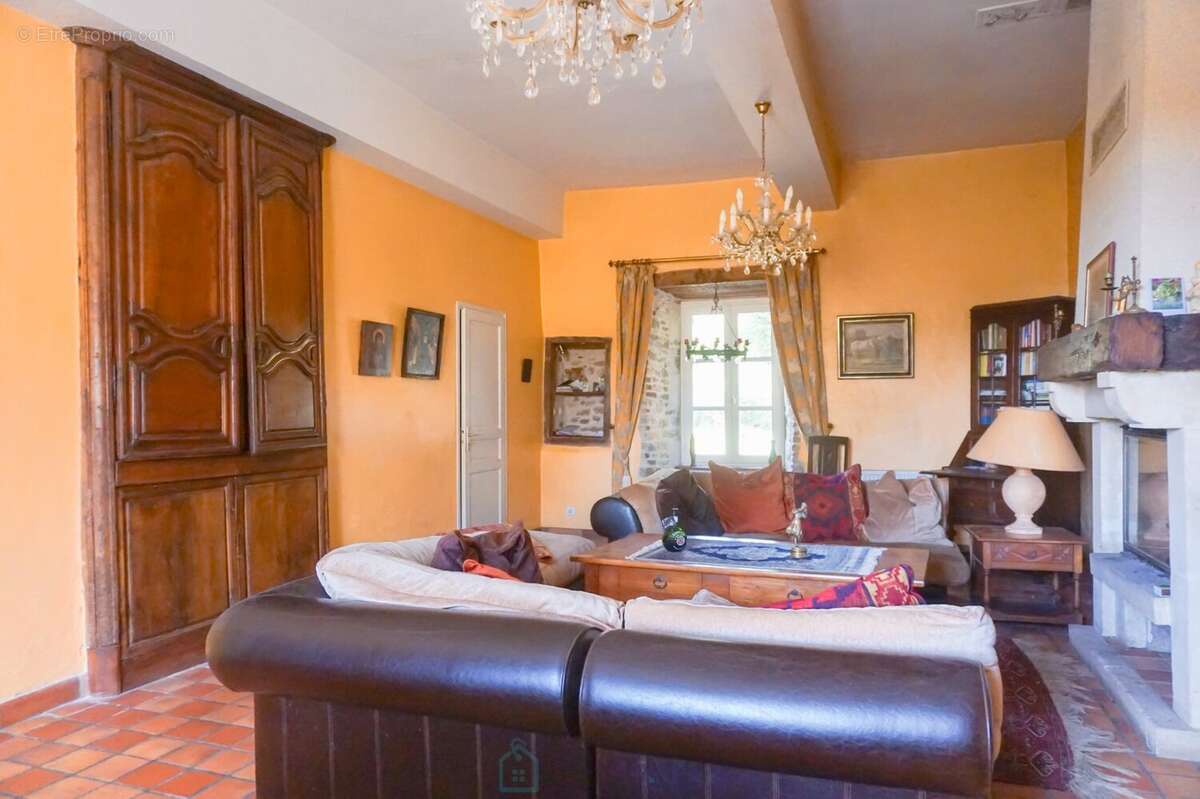 Maison à SAINT-JORY-DE-CHALAIS