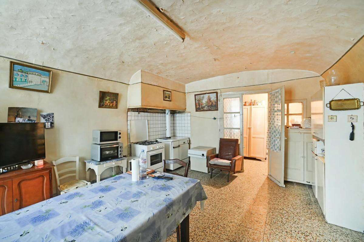 Maison à SAINT-HIPPOLYTE-DU-FORT