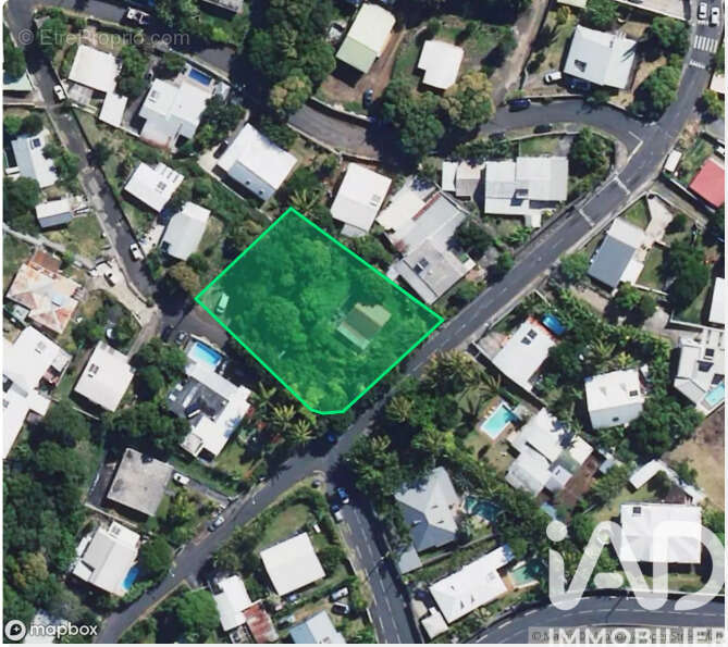 Photo 3 - Terrain à SAINT-DENIS