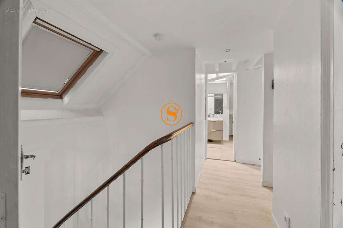 Appartement à COYE-LA-FORET