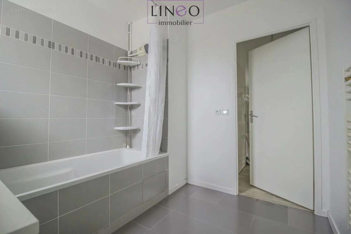 Appartement à CHOISY-LE-ROI