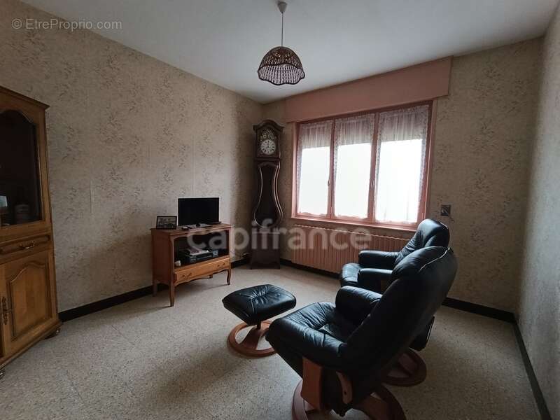 Maison à HAUTE-AVESNES