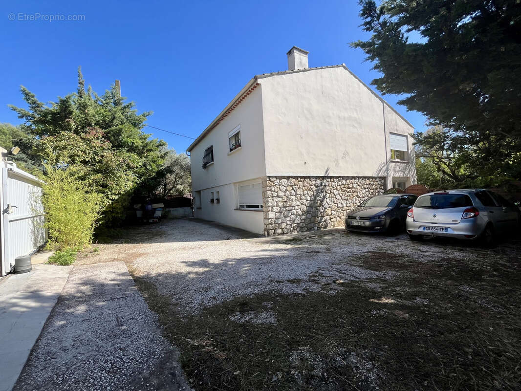 Maison à SIX-FOURS-LES-PLAGES