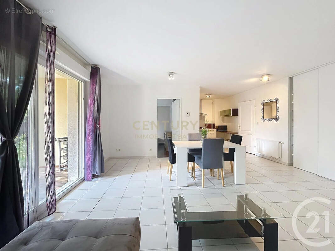Appartement 53 m² à Bourgoin-Jallieu  - photo 2