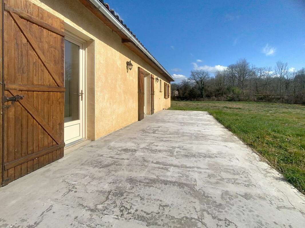 Photo 2 - Maison à MONESTIES