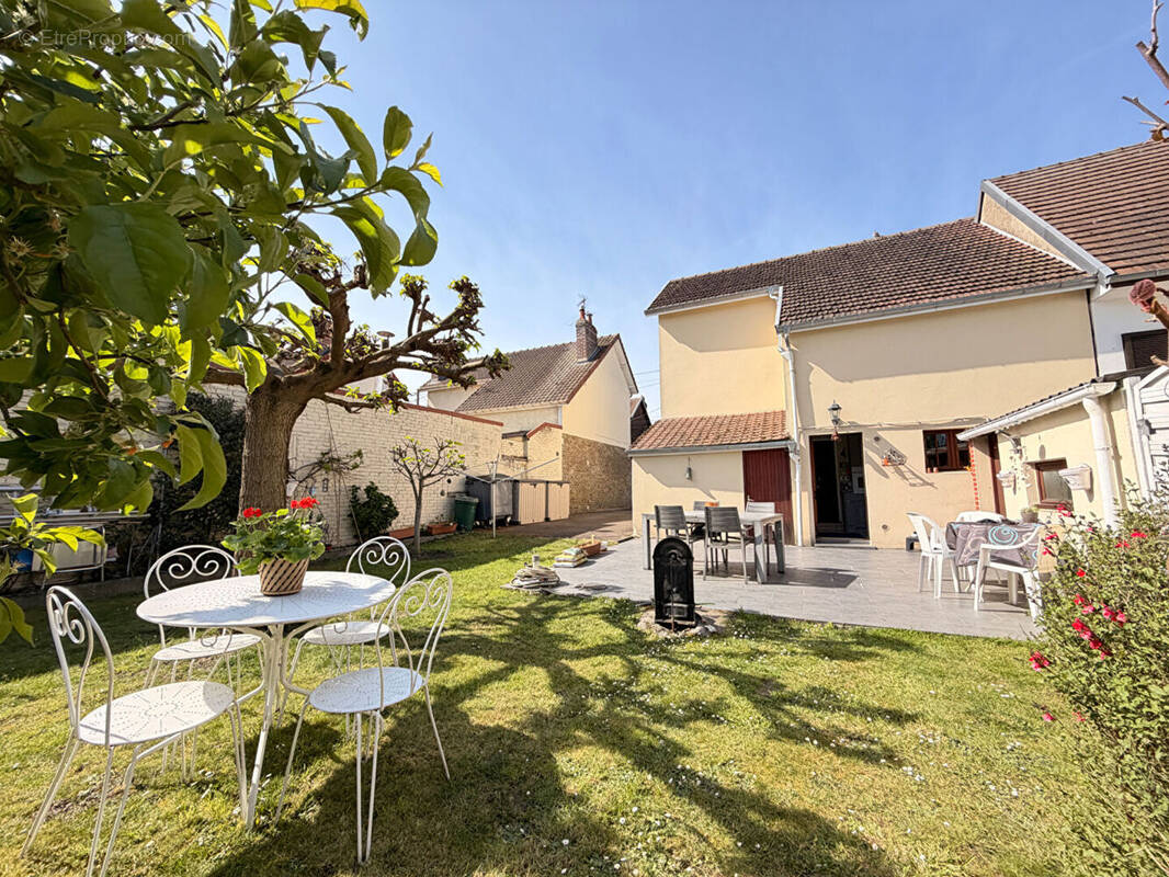 Maison à LE PETIT-QUEVILLY