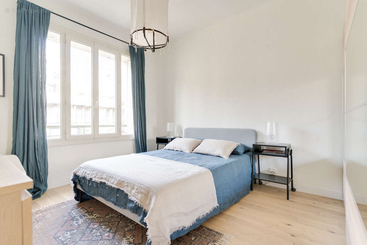 Appartement à MARSEILLE-6E