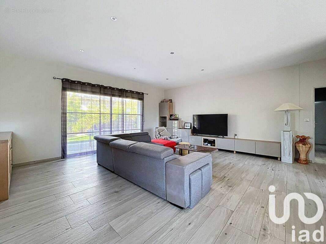 Photo 1 - Maison à CARBON-BLANC