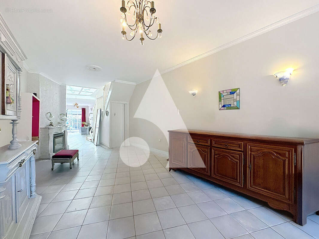 Maison à SAINT-AMAND-LES-EAUX