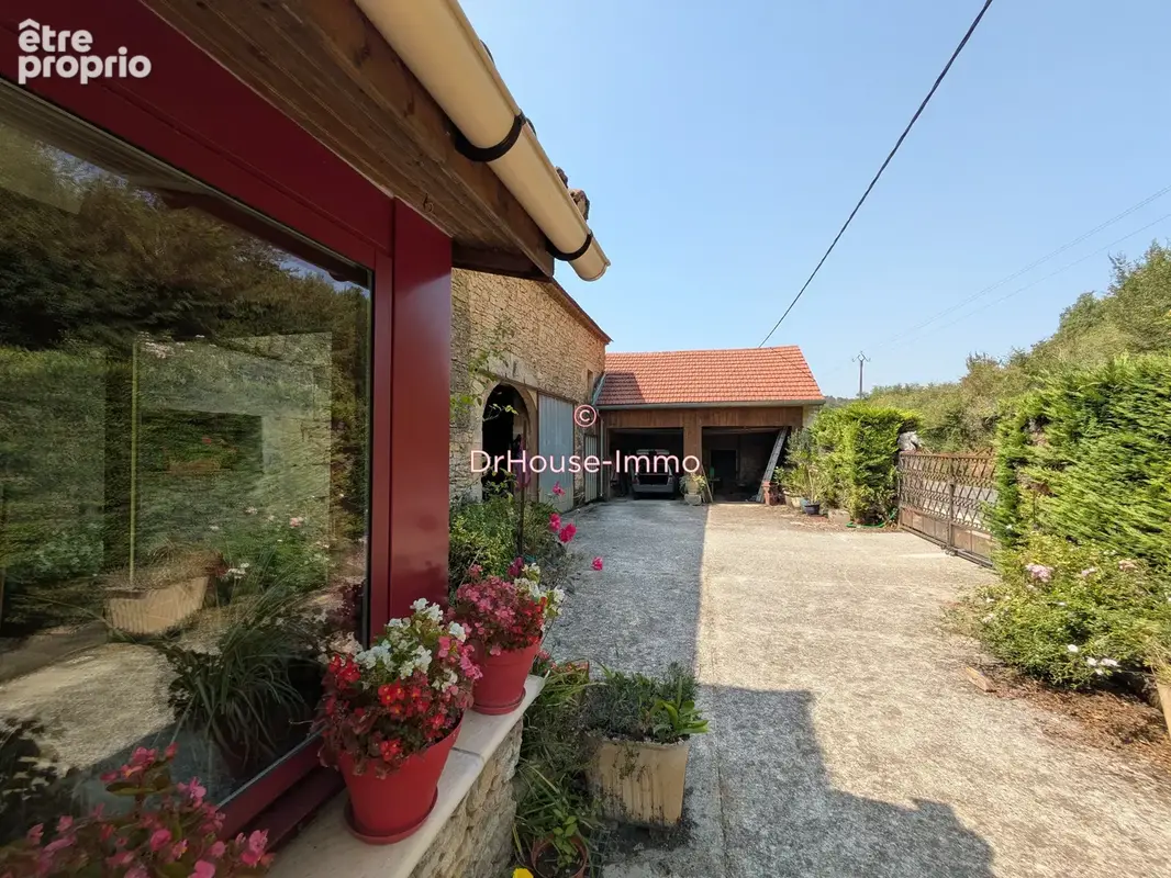 Maison 8 pièces 186 m² à vendre à Villefranche-Du-Perigord (24550) - photo 19