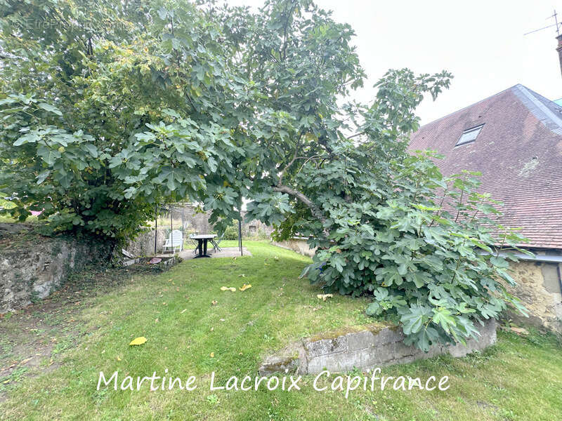 Maison à SCEAUX-SUR-HUISNE