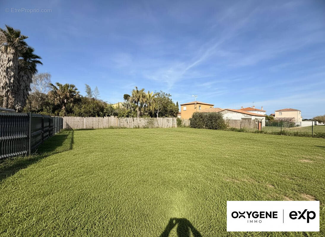 Terrain à VILLELONGUE-DE-LA-SALANQUE