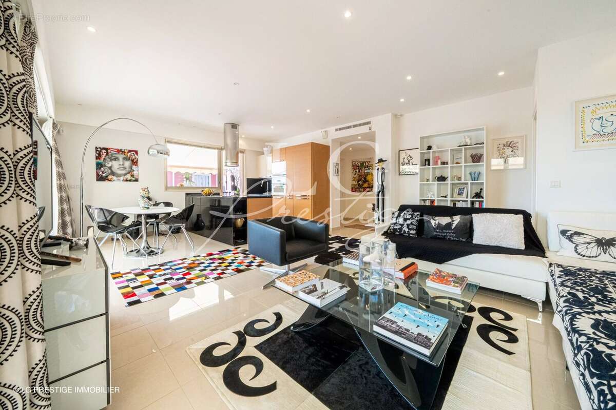 Appartement à THEOULE-SUR-MER