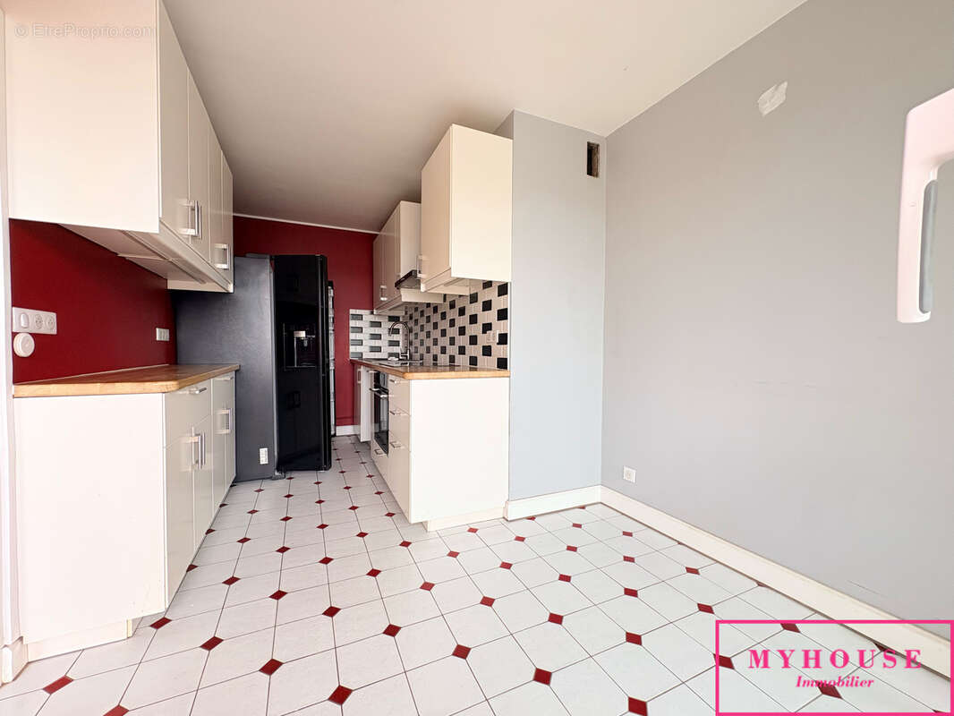 Appartement à BAGNEUX