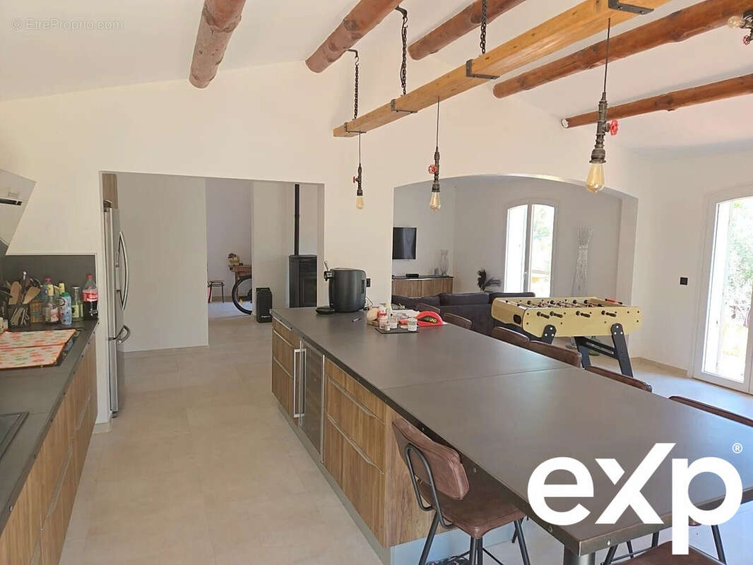 Maison à SOLLIES-VILLE