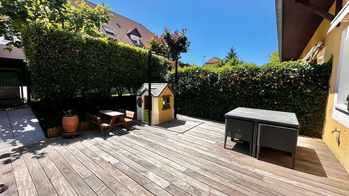 Appartement à QUINTAL