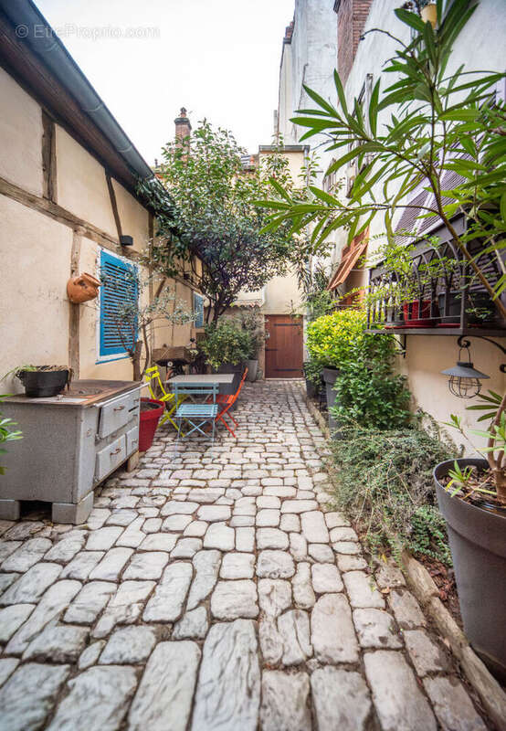 Maison à CHALON-SUR-SAONE