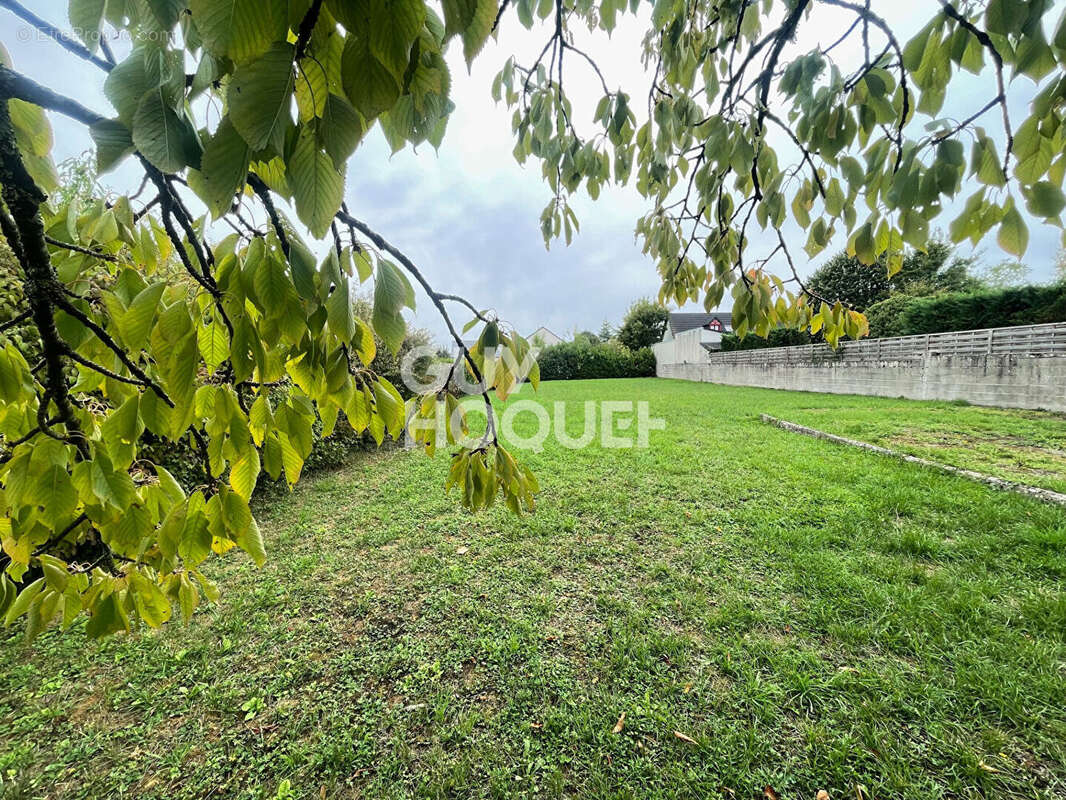 Maison à SAINT-DOULCHARD