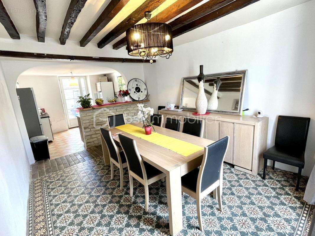 Maison à NANTEUIL-LES-MEAUX