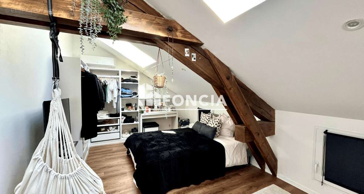 Appartement à CHAMP-SUR-DRAC