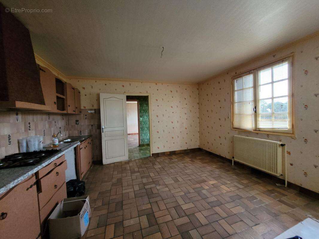 Propriété bâtie composée d'une habitation principale et de d - photo 5