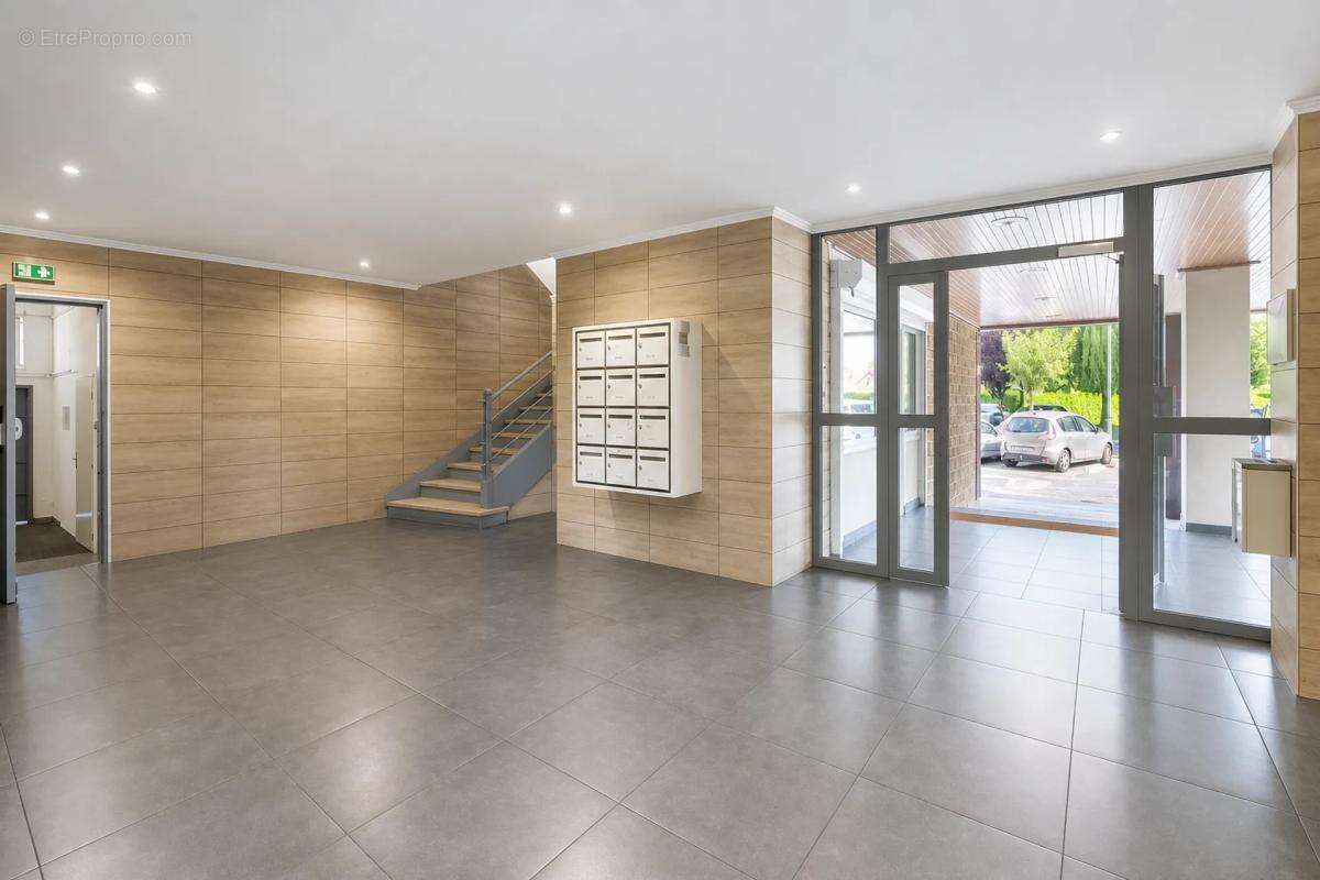 Appartement à SAINT-GRATIEN