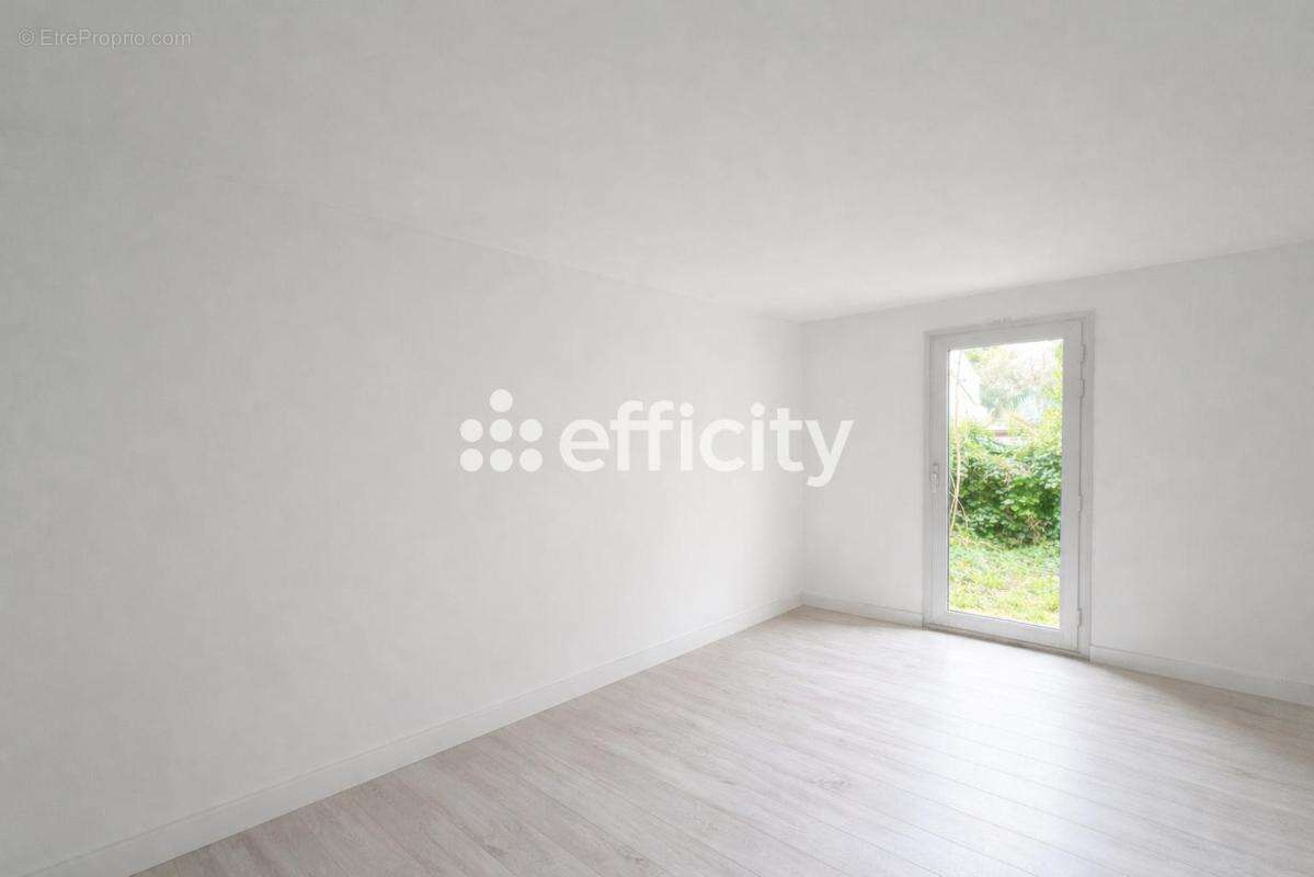 Maison à CASTELNAU-LE-LEZ