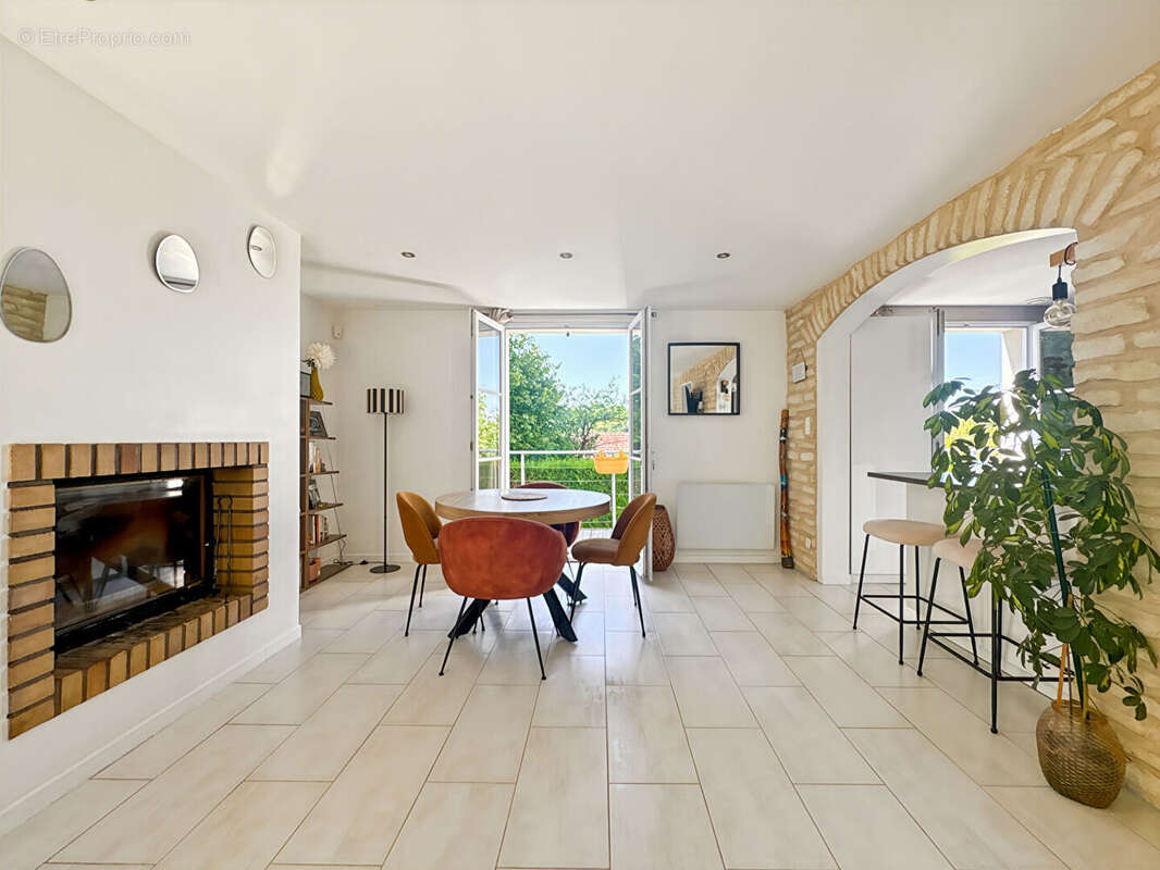 Maison à SAINT-CYR-EN-ARTHIES