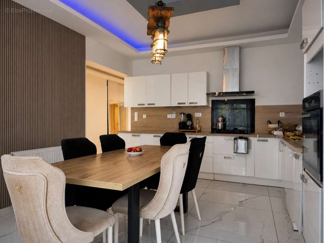 Présentation du bien : Maison 6 pièces à vendre aux ABRETS - photo 6