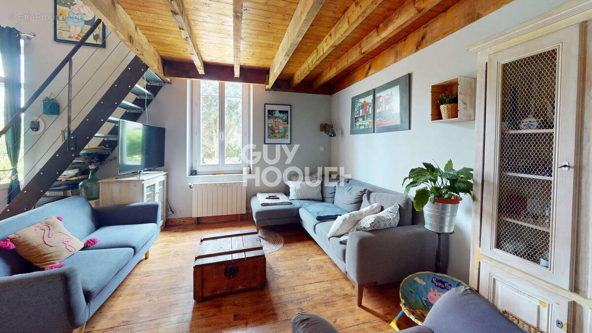 Maison à PODENSAC