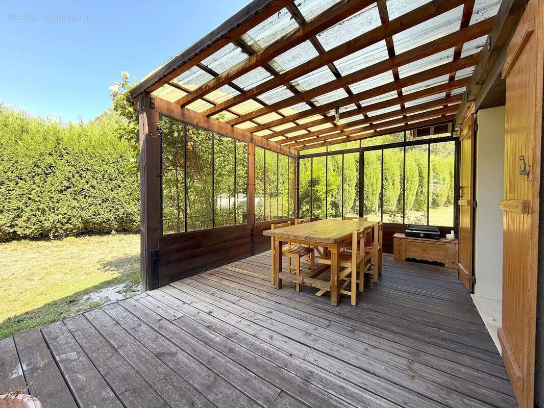 Maison avec grand terrain - photo 2