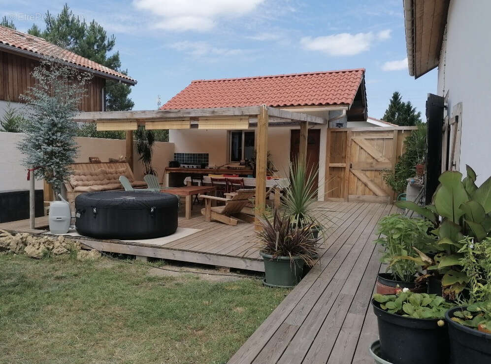 Maison à MESSANGES