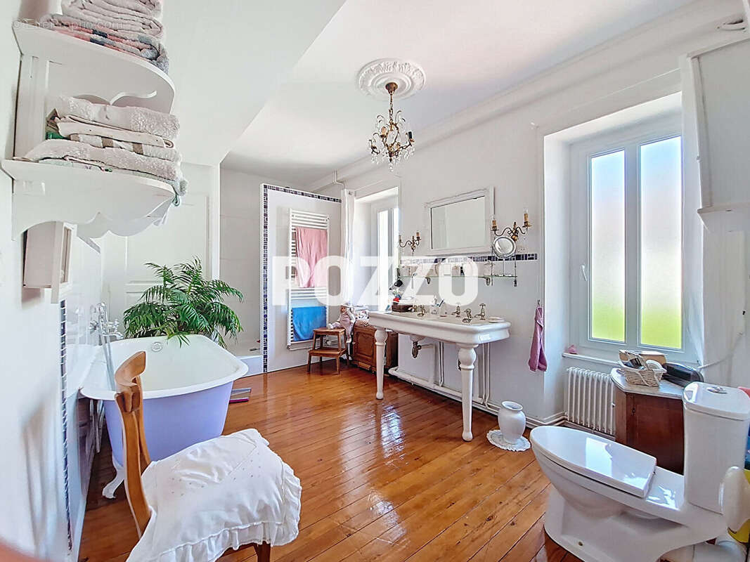 Maison à TRACY-BOCAGE