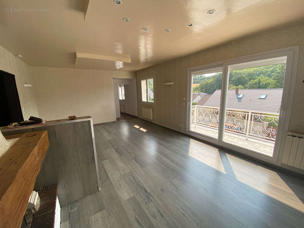 Appartement proche CHAMBLY - photo 3
