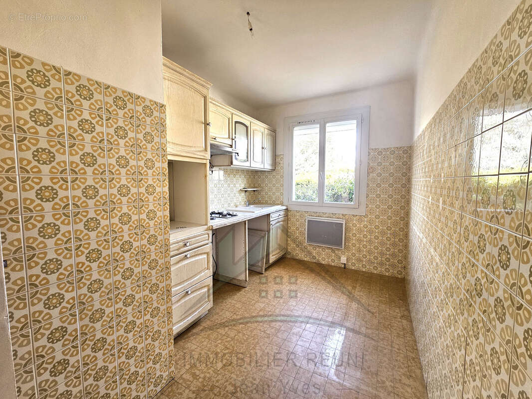 Maison à SAUSSET-LES-PINS