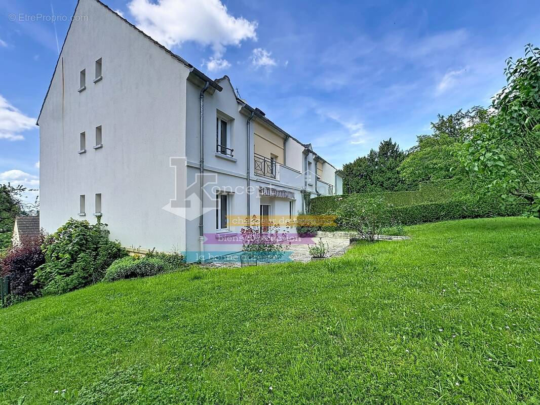 n°9 - Appartement à CLERMONT
