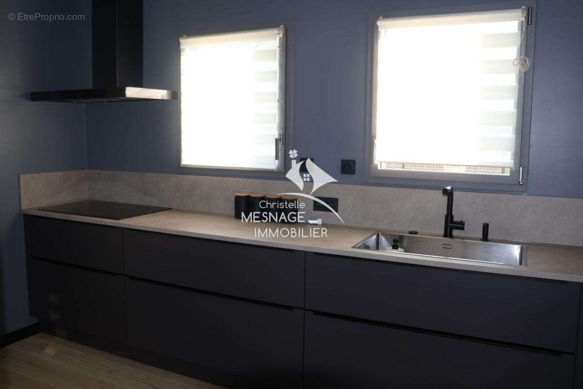 Maison à LE MINIHIC-SUR-RANCE