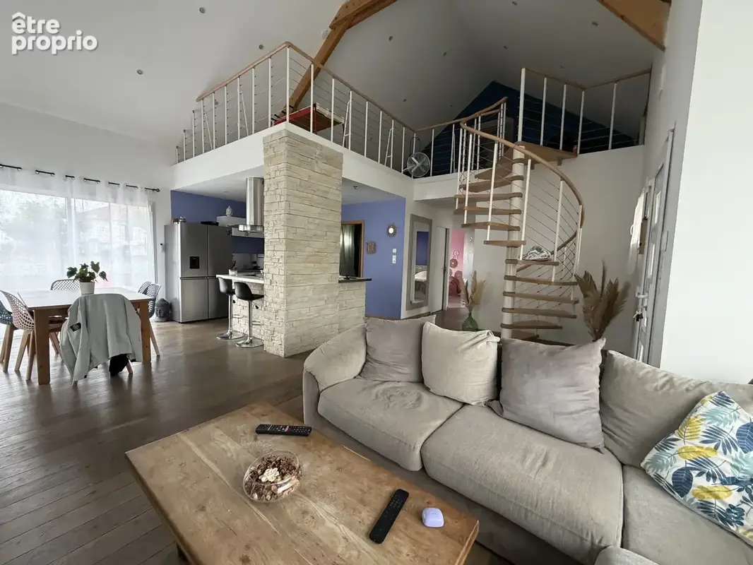 CSM5102 - ST GERMAIN DES F - Charmante Maison Familiale - photo 2