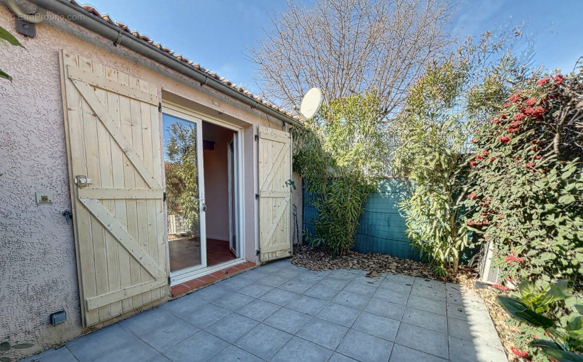 Appartement à FORCALQUEIRET