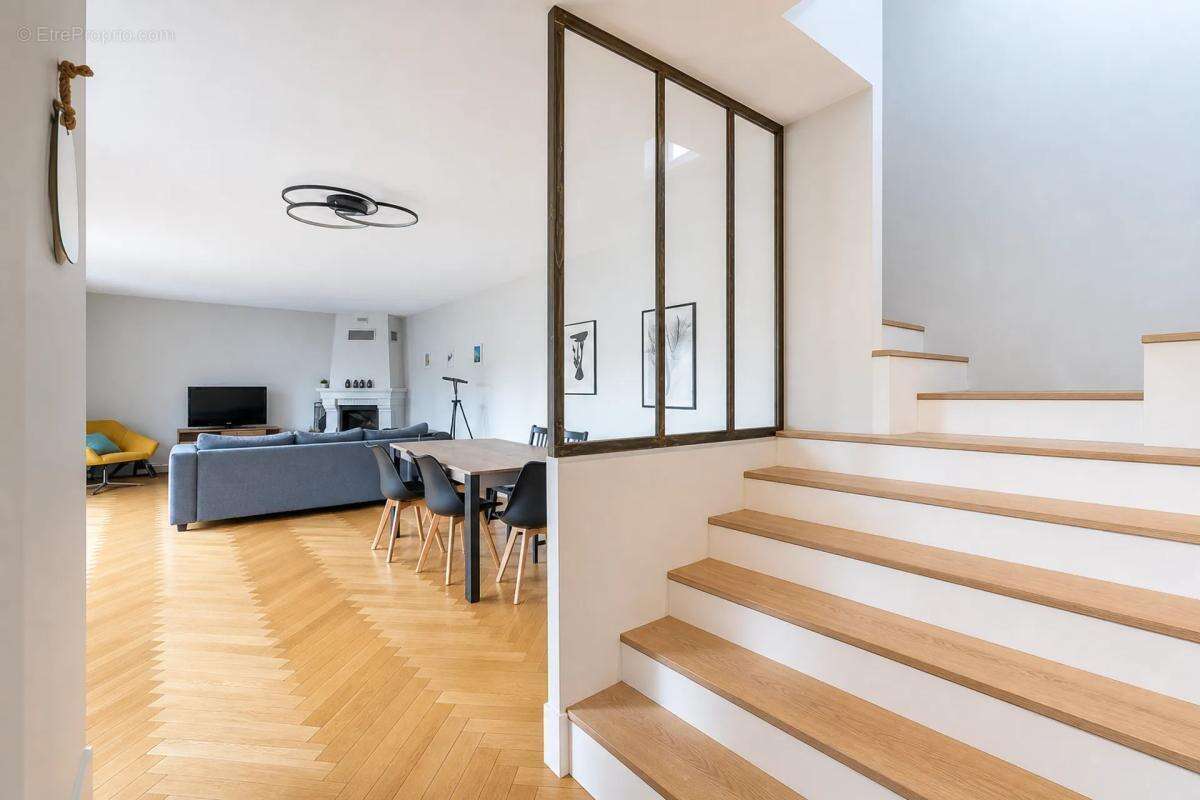 Maison à COLOMBES