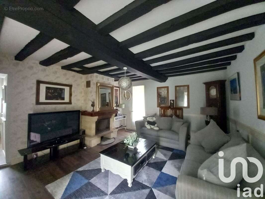 Photo 2 - Maison à SAINT-AUBIN-DU-DESERT