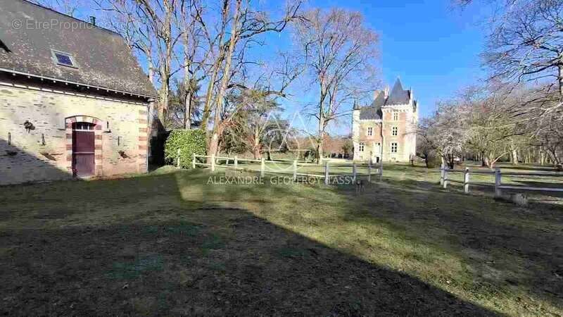 Maison à CHATEAU-GONTIER