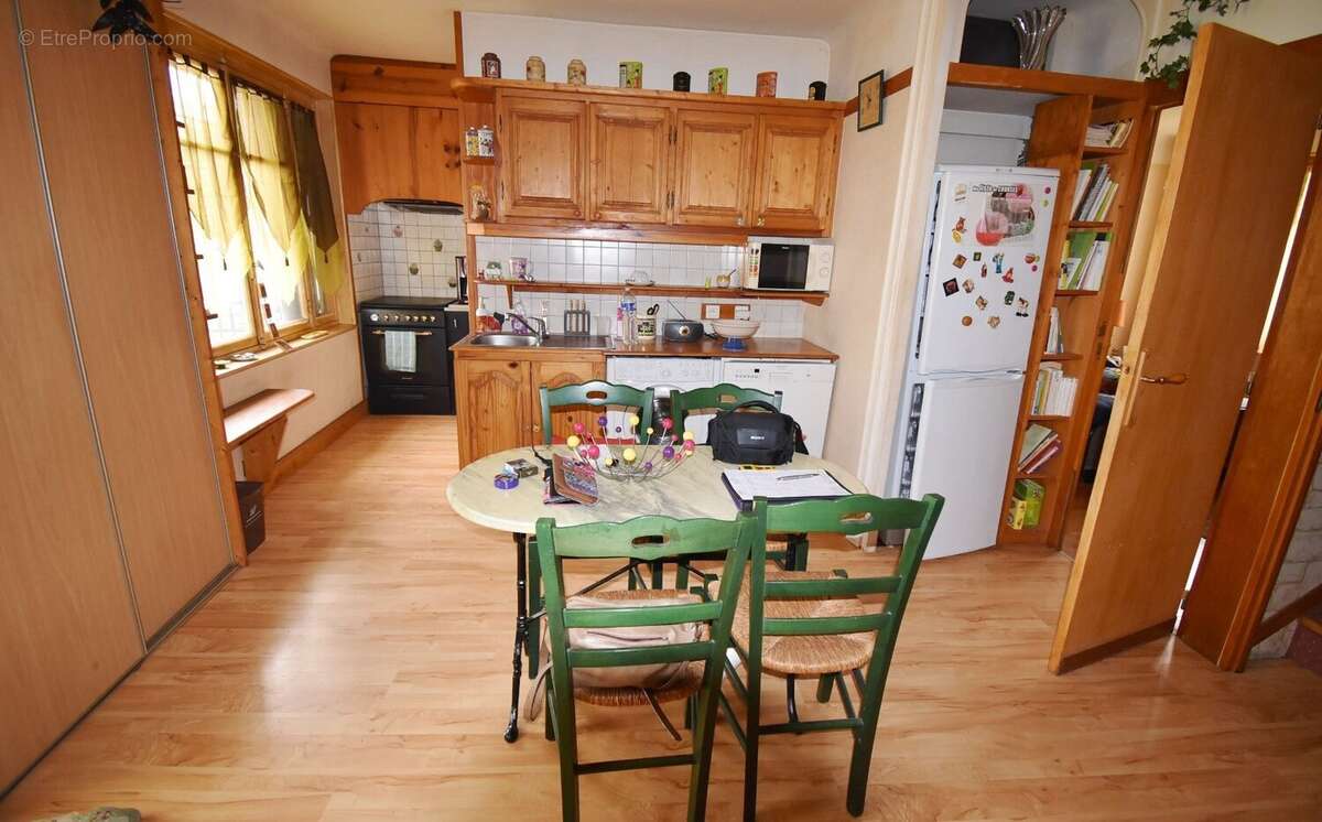 Maison à vendre à Cusset proche centre, avec petit terrain à 40 m. - photo 17