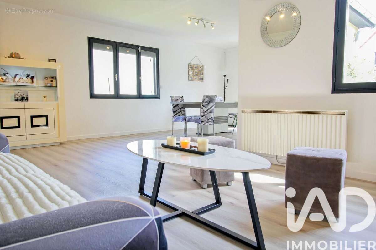 Photo 3 - Maison à ANET